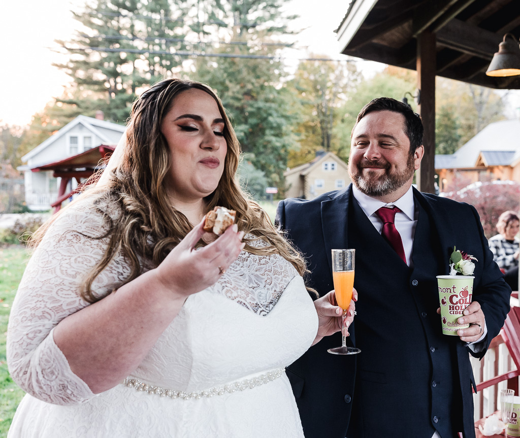 couple elopes at cold hollow orchard in waterbury Vermont